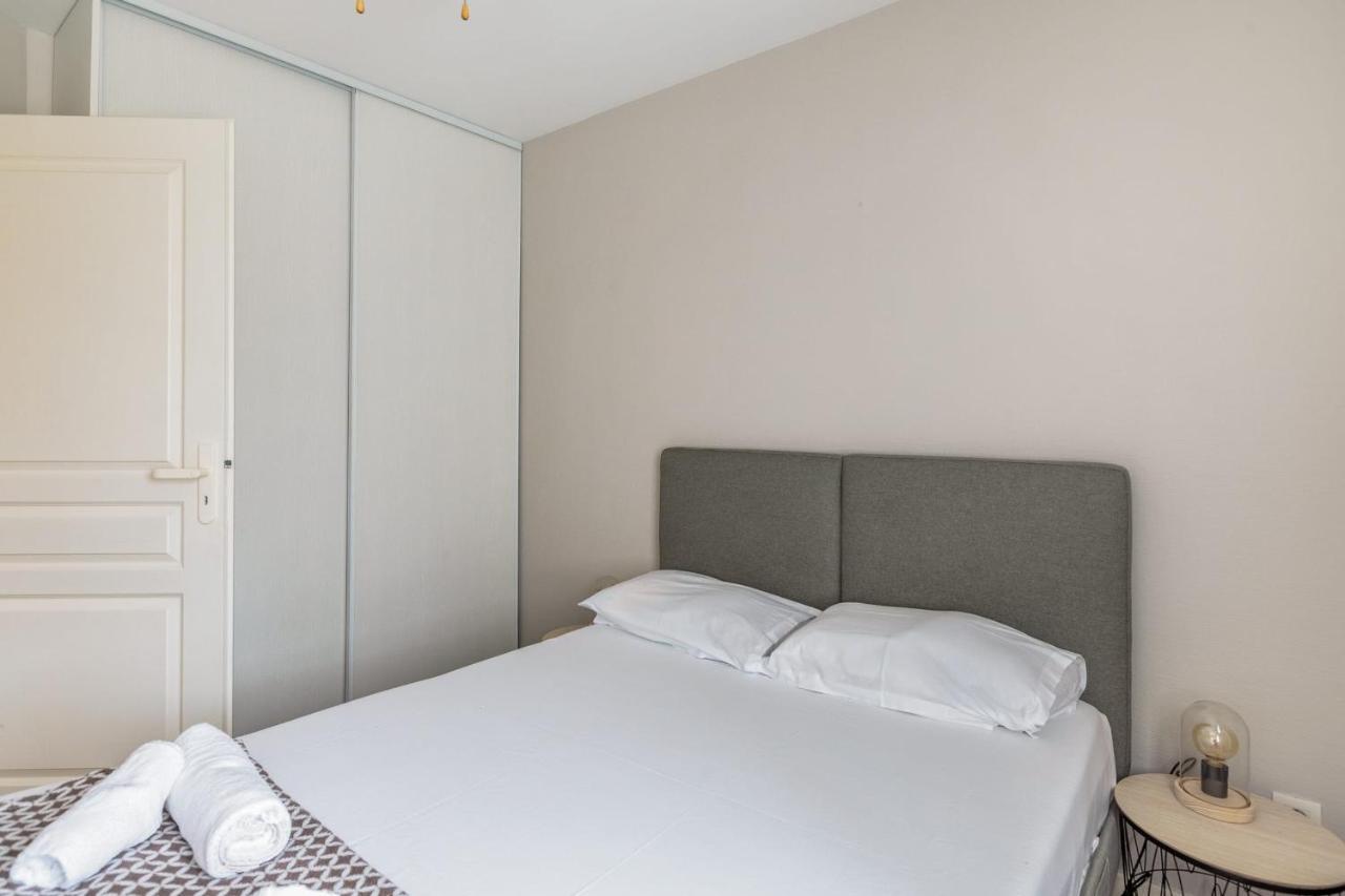 Appartement Porte Royale Avec Parking - Welkeys La Rochelle  Esterno foto